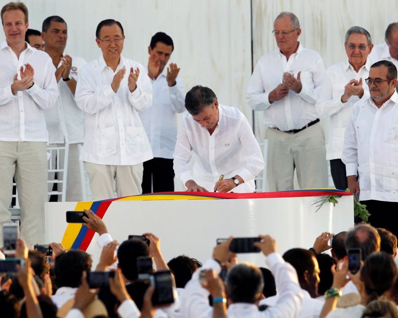 Al hacer entrega al Congreso de la República del séptimo informe de seguimiento al Acuerdo Final de Paz firmado en el año 2016 con las extintas Farc EP, la Procuraduría General de la Nación presenta 256 recomendaciones con el propósito de superar aspectos que han frenado el cumplimiento del Acuerdo. 