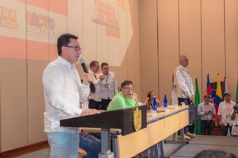 El mandatario hizo la propuesta al presidente electo Gustavo Petro Urrego en el marco del Diálogo Social Regional que se cumplió en Santa Marta.