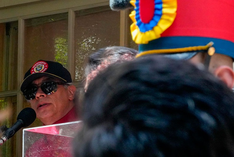 “No habrá posesión presidencial en ninguna guarnición militar”: presidente Petro