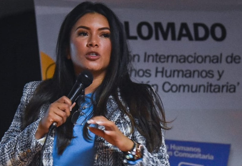 La experta en derecho electoral, Alejandra Salazar en diálogo con Ecos fue enfática en señalar que el legislador le faltó igualar el porcentaje en un 50 % en el genero femenino, para competir con los hombres en los procesos electorales, principalmente en las corporaciones  públicas