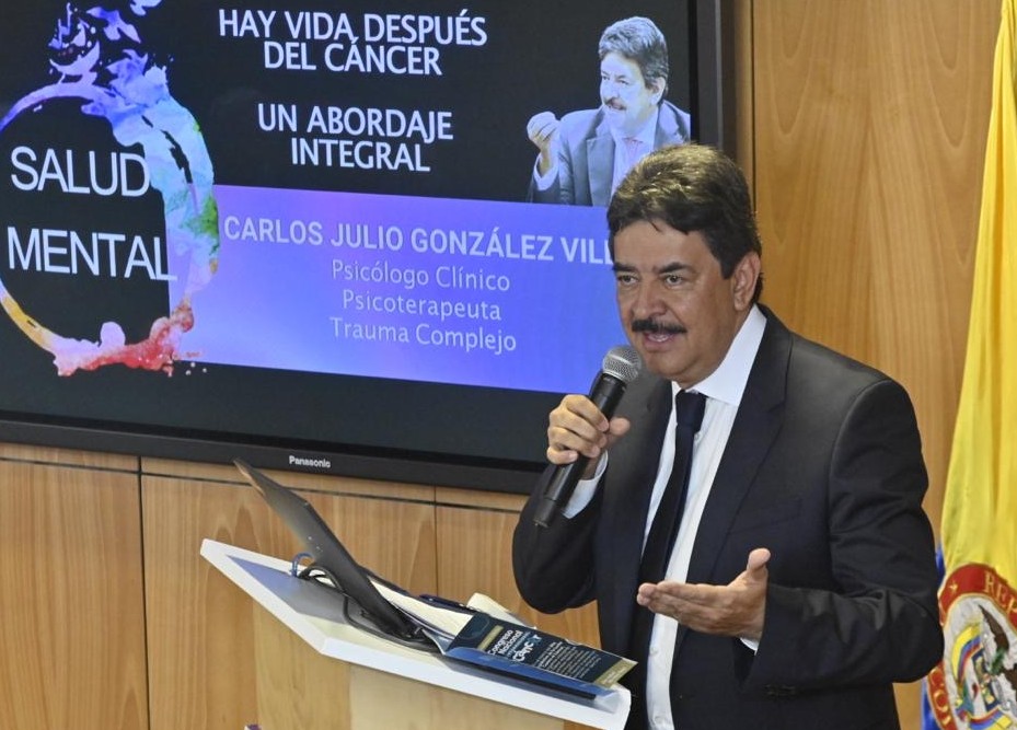 La iniciativa, liderada por el senador Carlos Julio González Villa, buscó visibilizar los retos que enfrenta Colombia en materia de atención oncológica, así como consolidar propuestas concretas para enfrentar una enfermedad que representa la segunda causa de muerte en el país.