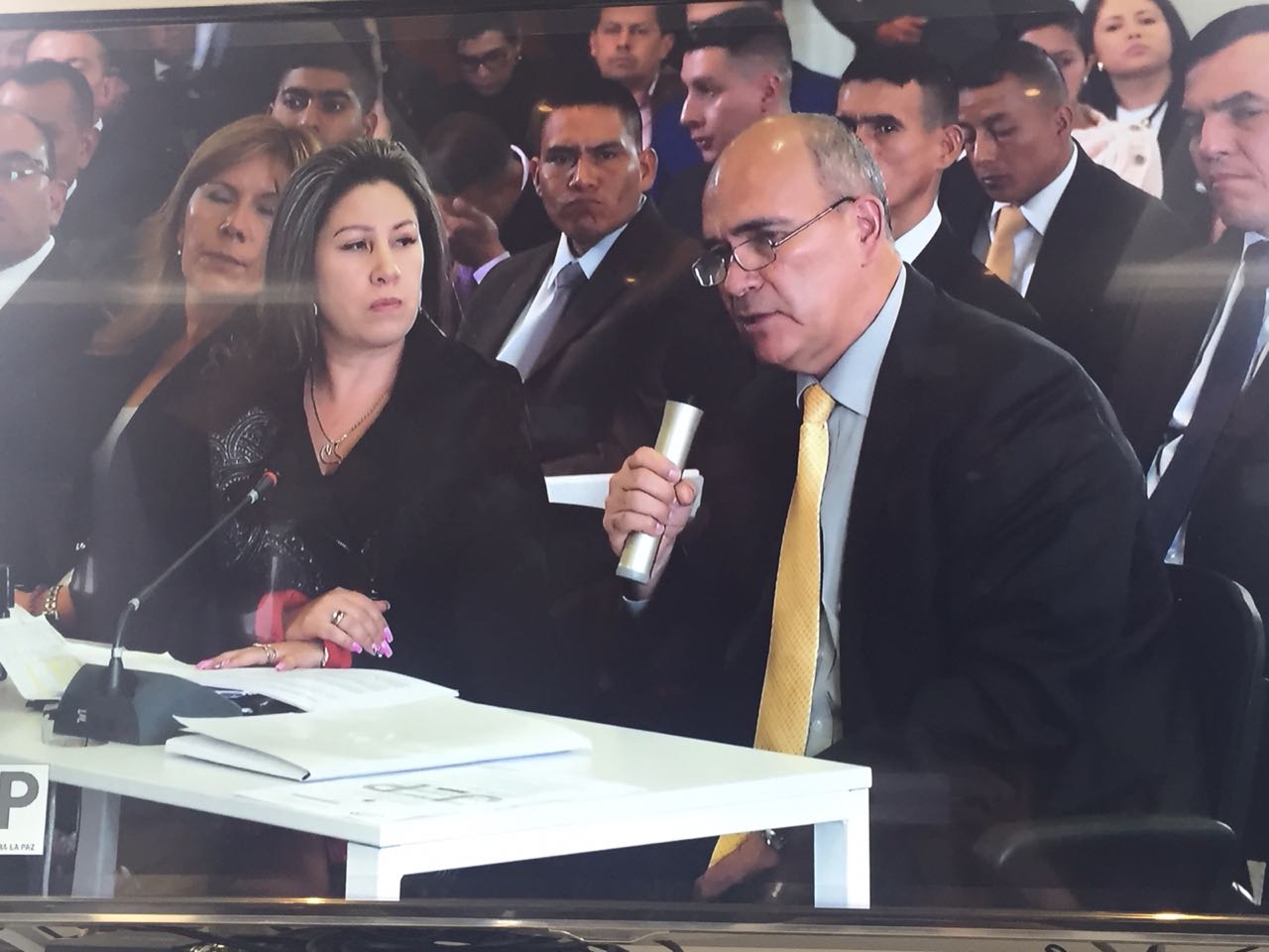 “Pido perdón a todas y cada una de las víctimas directas e indirectas de este crudo conflicto armado interno que ha causado a la gran mayoría de las personas en Colombia un dolor en sus corazones” afirmó el oficial retirado de las fuerzas Militares de Colombia, Gabriel de Jesús Rincón, quien ofreció como medida reparadora dedicarse a la cátedra por La Paz en los escenarios de la Jurisdicción Especial para La Paz, “en donde contaré mi experiencia y la verdad de lo ocurrido en el conflicto”.