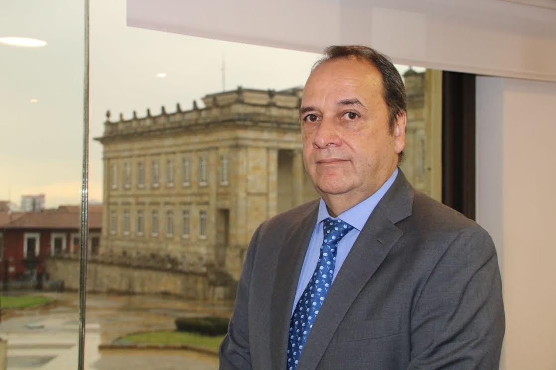 El Presidente de la Comisión de Relaciones Exteriores y Defensa Nacional del Senado, Jaime Enrique Durán Barrera, instó al Gobierno Nacional para que defina a Bucaramanga como la sede de la 49 Asamblea General de la Organización de Estados Americanos, OEA, que se cumplirá en junio del 2019 en Colombia.