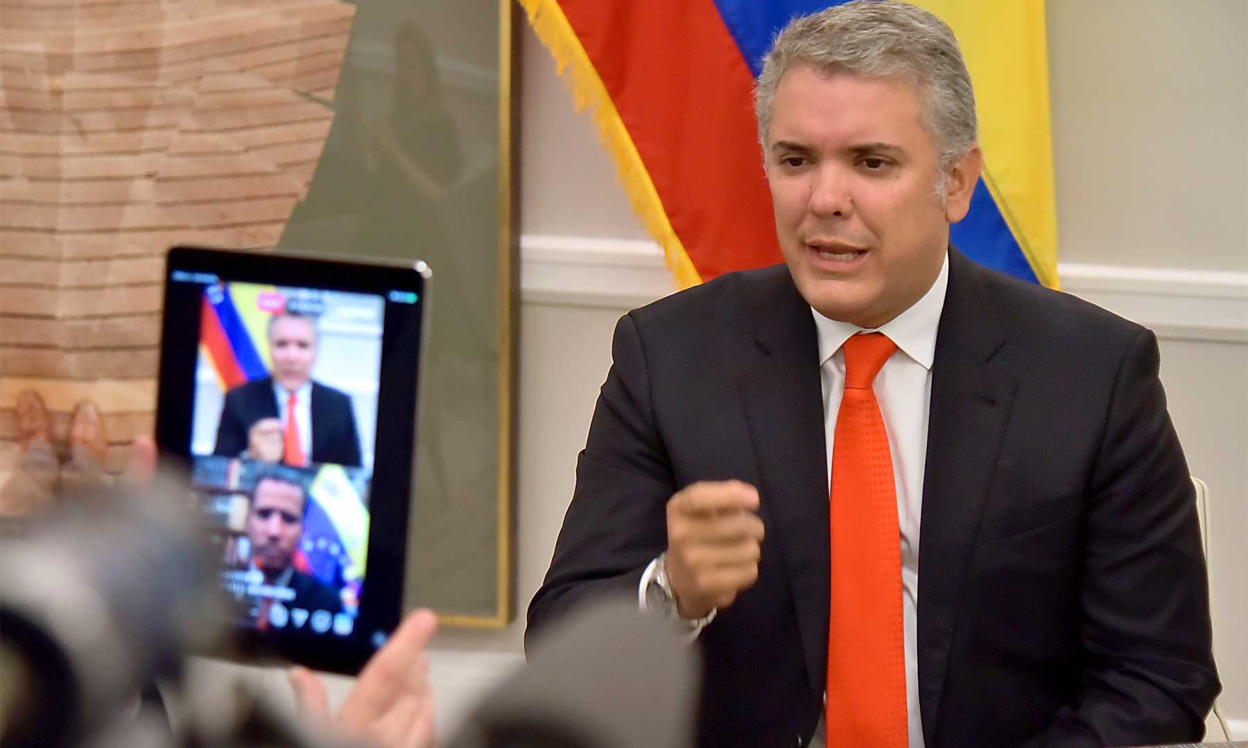 Los presidentes de Colombia, Iván Duque, e interino de Venezuela, Juan Guaidó, rompieron la censura en comunicaciones que padece el vecino país y lograron establecer una cumbre digital utilizando Instagram-live.
