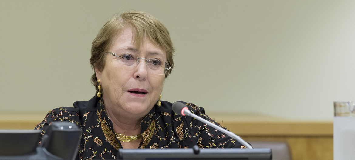 Michelle Bachelet, reconoció que la "crisis económica y social generalizada y devastadora" en el país inició antes de las sanciones de EEUU