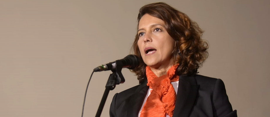 La ministra del interior Nancy Patricia Gutiérrez anunció que entre todas las bancadas del Congreso se acordó acoger el proyecto que establece el congelamiento de salarios a altos funcionarios de la administración pública y que fue presentado por el Centro Democrático.