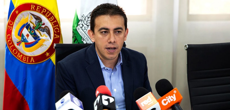 Así lo afirmó el registrador Nacional Alexander Vega al destacar que ya el máximo organismo electoral en Colombia ya expidió el calendario electoral donde se incluye el proceso de inscripción de cédulas para participar en los comicios.