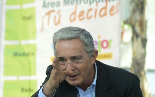 El expresidente, senador y jefe único del Partido Centro Democrático, Álvaro Uribe Vélez, inició el ‘Tour’ por la reconquista del poder departamental y local, cuya meta final se sabrá el 27 de octubre del presente año para demostrar que tan capaz es de recuperar la camiseta del dominio político que ejerció bajo su mandato y que se había perdido notoriamente en las elecciones del 2015, donde solo alcanzó una Gobernación, 151 alcaldías, 34 curules en las Asambleas y 595 Concejales en el territorio nacional.