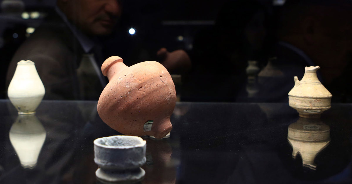 El Museo Británico informó que devolverá a Irak ocho piezas de unos 5.000 años de antigüedad, que fueron saqueadas poco después de la caída del régimen de Sadam Huséin, en 2003, y confiscadas por la policía en el Reino Unido.