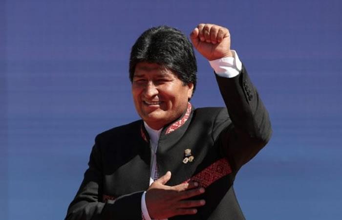 El presidente de Bolivia, Evo Morales, fue reelegido en primera vuelta de acuerdo a los resultados oficiales del Tribunal Electoral de ese país andino suramericano.