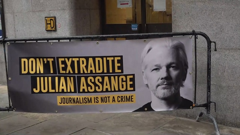 Tribunal británico rechazó la petición de extradición de EE.UU. del fundador de WikiLeaks, Julián Assange, que afronta cargos por espionaje y piratería informática. 