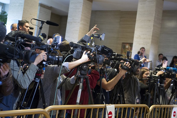 Por esa razón, la Organización de las Naciones Unidas para la Educación, la Ciencia y la Cultura Unesco pide acabar con la impunidad de los asesinatos de periodistas.