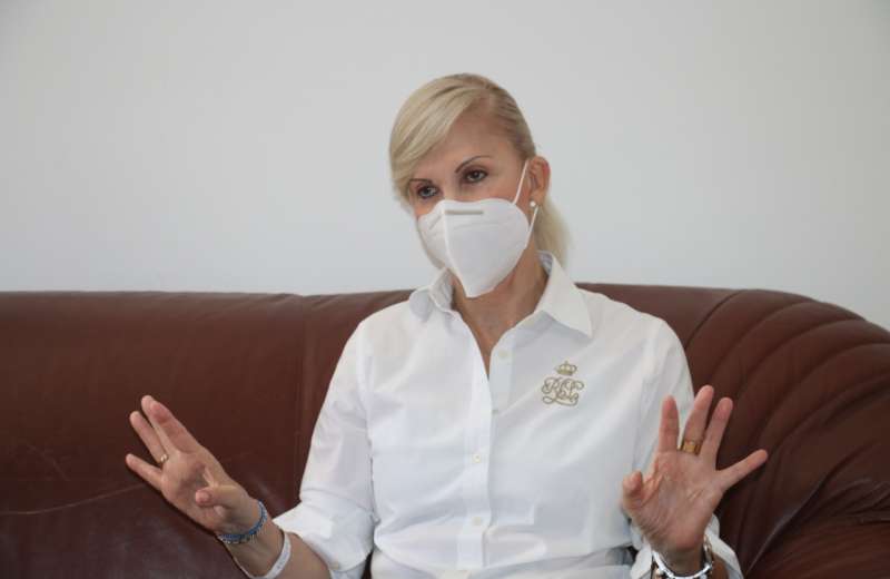 En la misiva abierta a la opinión nacional y firmada por la directora única de la colectividad, Dilian Francisca Toro Torres, insta al presidente Duque a “que nos convoque empezando por los ciudadanos, los estudiantes, independientes, desempleados, partidos políticos, a los gremios, a los empresarios, a los demás órganos del Estado y busquemos un gran ACUERDO NACIONAL”.