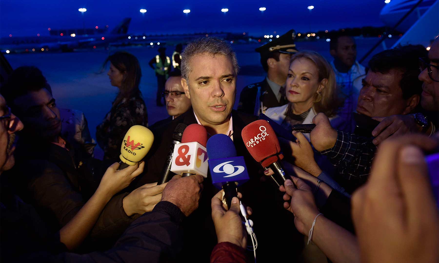 Así lo aseguró el Presidente Iván Duque Márquez a su arribo a New York tras señalar que mientras ese grupo insurgente siga delinquiendo es inviable seguir dialogando.