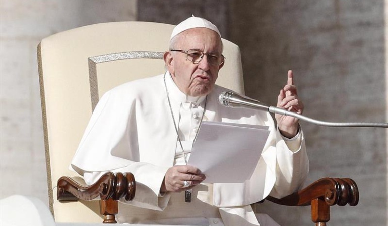 El Papa Francisco pidió, desde Panamá, mayor compromiso contra "cualquier forma de corrupción" en la Política, una de las prácticas que más laceran a América Latina y que involucra a multinacionales y funcionarios. 