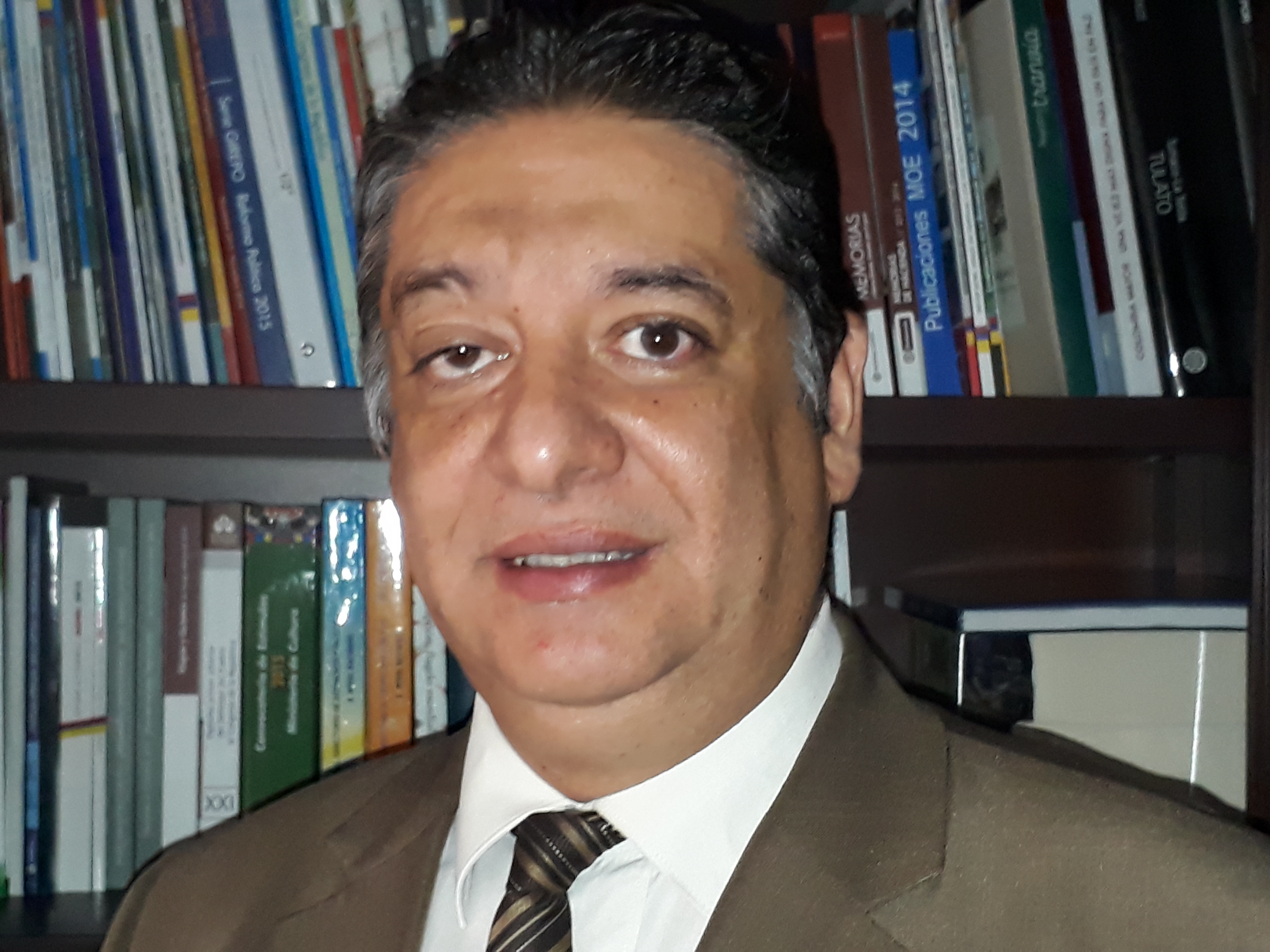 Giovanni Décola Vásquez