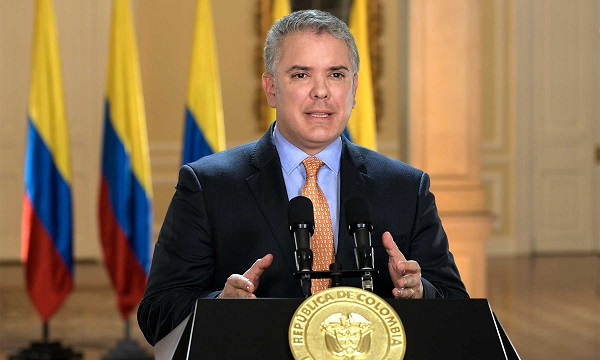 El presidente de la República Iván Duque Márquez decretó el Estado de Emergencia por la crisis sanitaria que ha originado el coronavirus Covid-19 y que oficialmente ha contagiado a 75 personas en el territorio nacional.